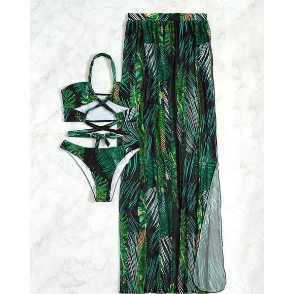 Green Tropical Bikini Swimsuit with Matching Beach Skirt Set- NEW - Picture 3 of 3